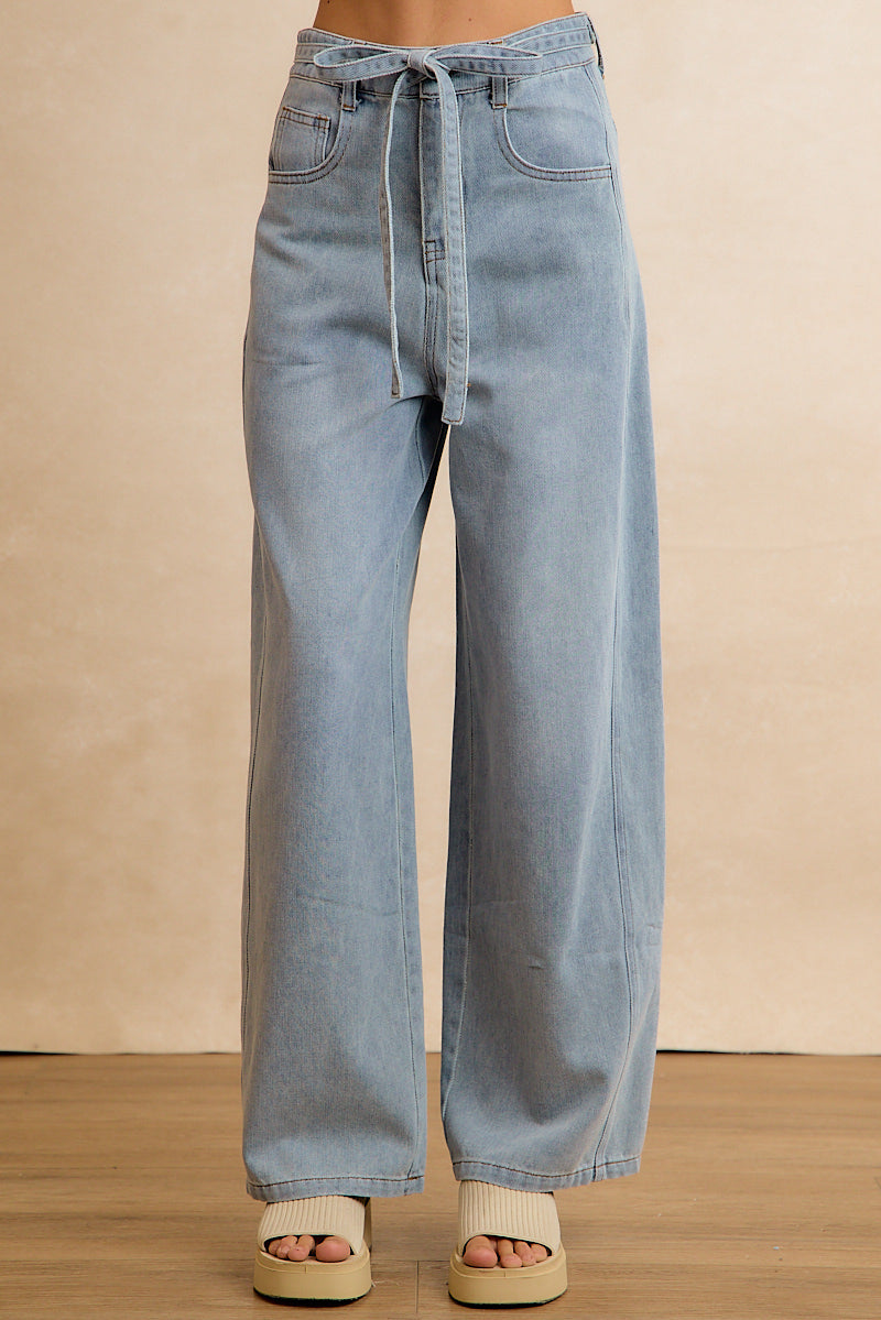 IB1970-02_WASHEDDENIM_5647237