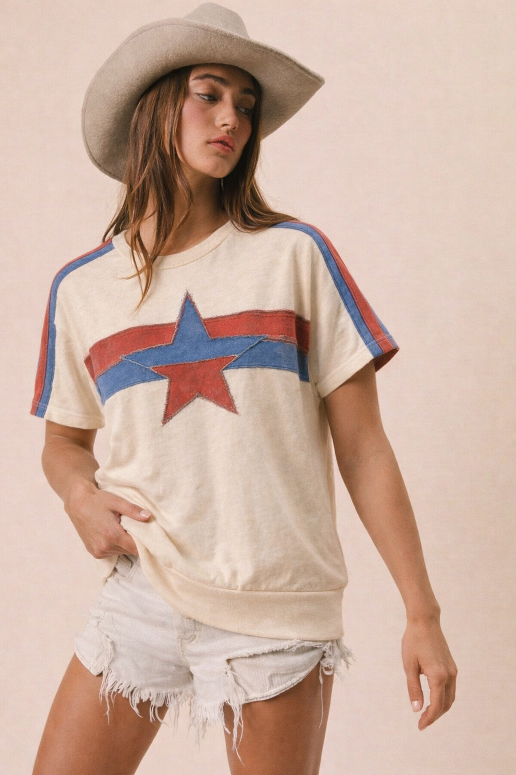 IT5296H-01_IVORYREDBLUE_5218701