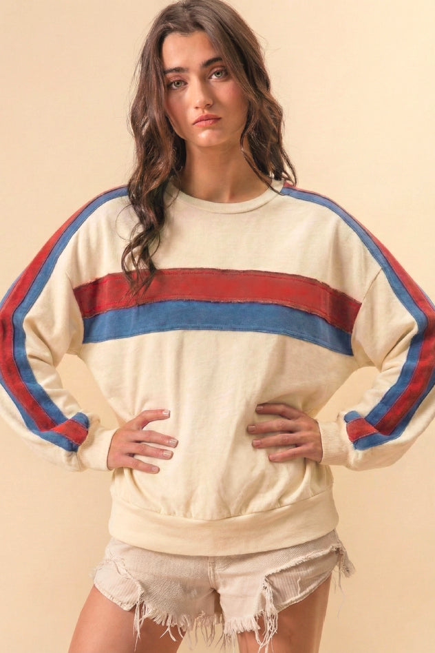 IT5252H-01_IVORYREDBLUE_5218677