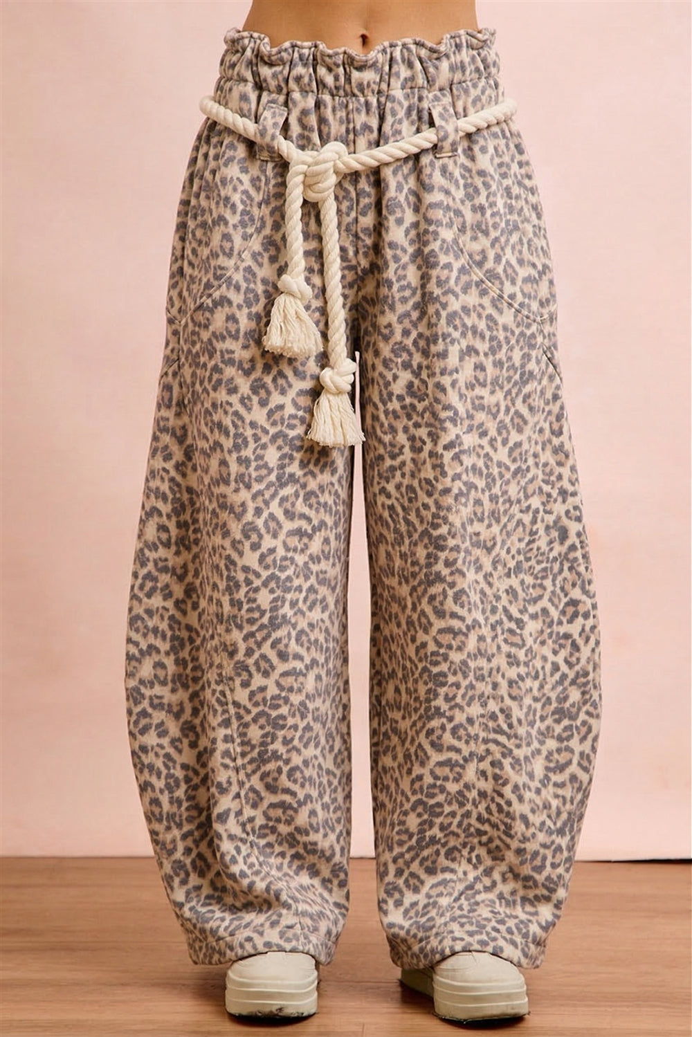 IB1944G-06_LEOPARD_5357473